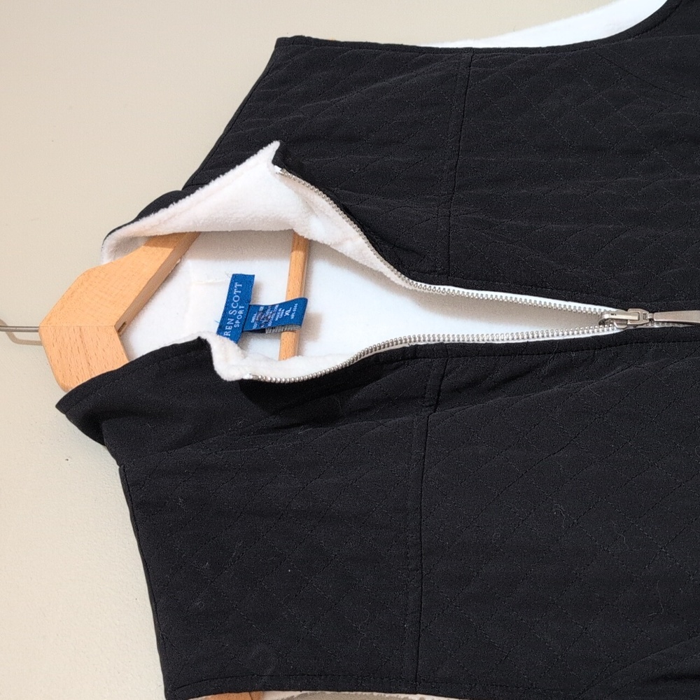 Karen Scott Sport vest - Picture 3 of 6